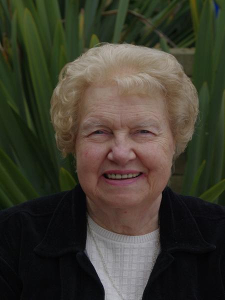 what is dolores cannon's net worth - Ilustrasi 2